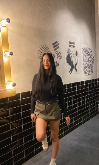 Azra✅